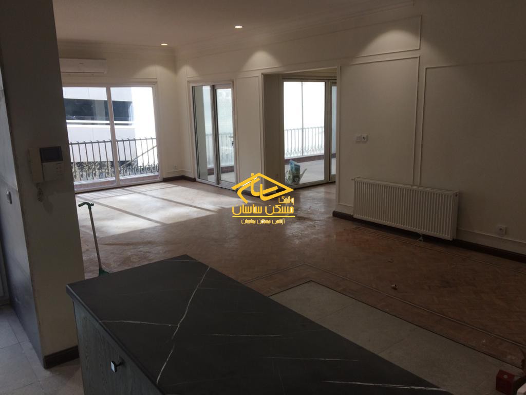 اجاره آپارتمان ويلا در فرشته ٢٥٠ متر ٣ خواب بازسازي شده خوش نقشه در خيابان آناهيتا