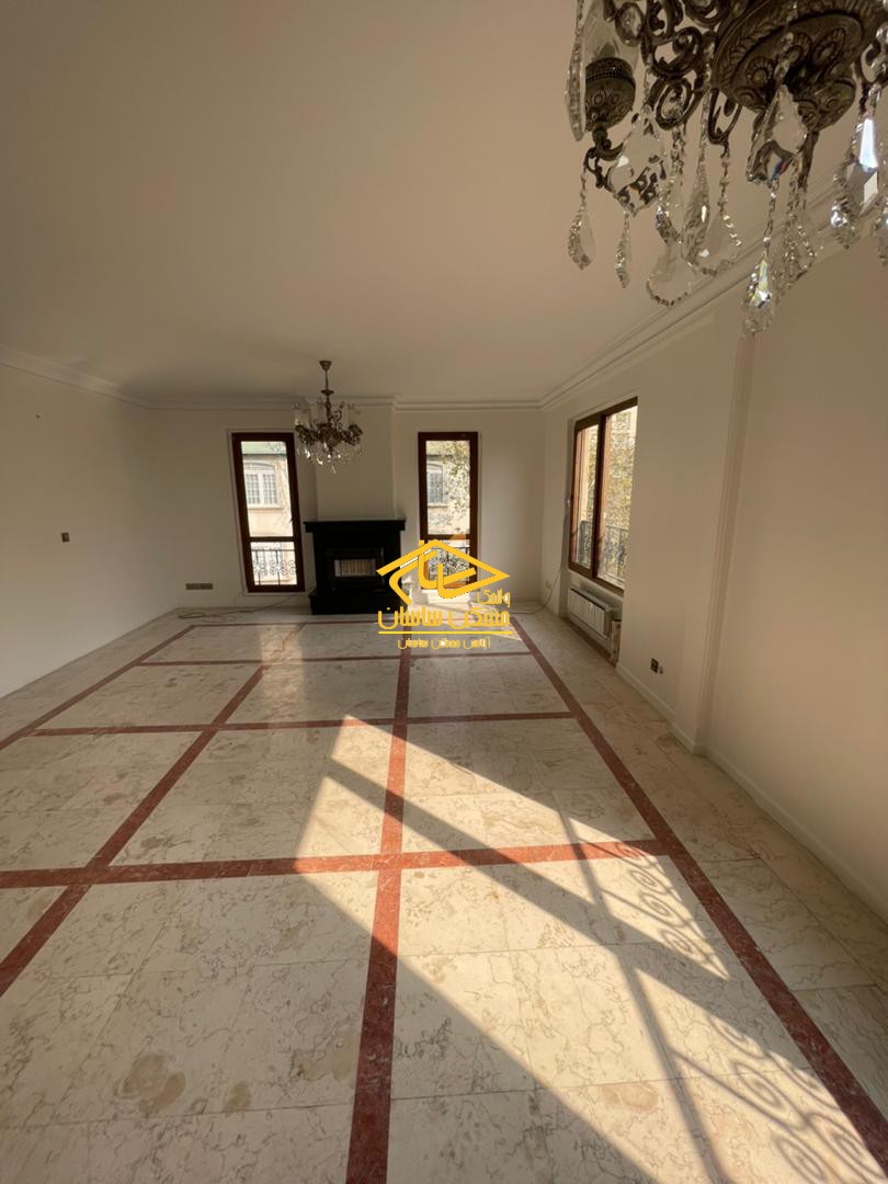 رهن آپارتمان در اوين ٢١٠ متر ٣ خواب خوش نقشه تكواحدي دسترسي عالي در خيابان كچويي