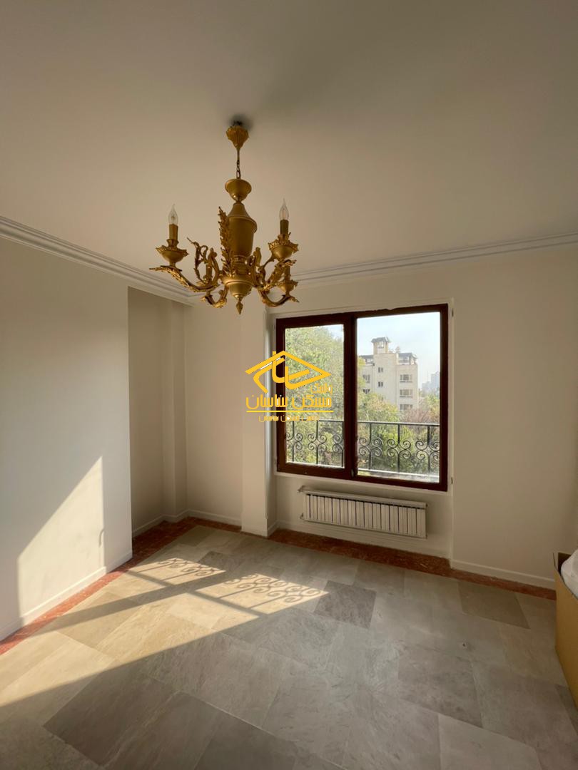 رهن آپارتمان در اوين ٢١٠ متر ٣ خواب خوش نقشه تكواحدي دسترسي عالي در خيابان كچويي