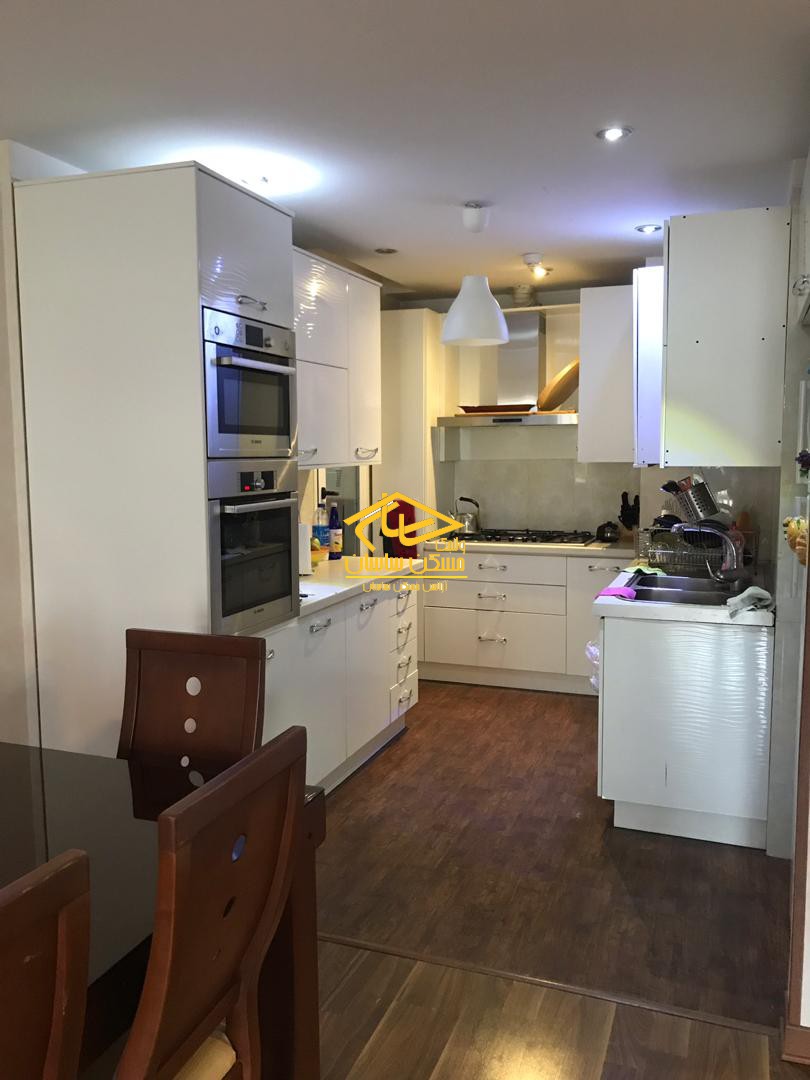 خريد آپارتمان در دركه ١٠٧ متر ٢ خواب خوش نقشه بسيار تميز ويو بي نظير در مجتمع باران