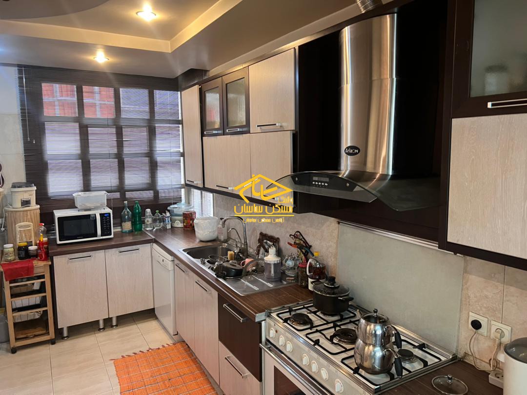 خريد آپارتمان در دركه ١٩٥ متر ٤ خواب خوش نقشه ويو بي نظير فول امكانات در خيابان كوهسار