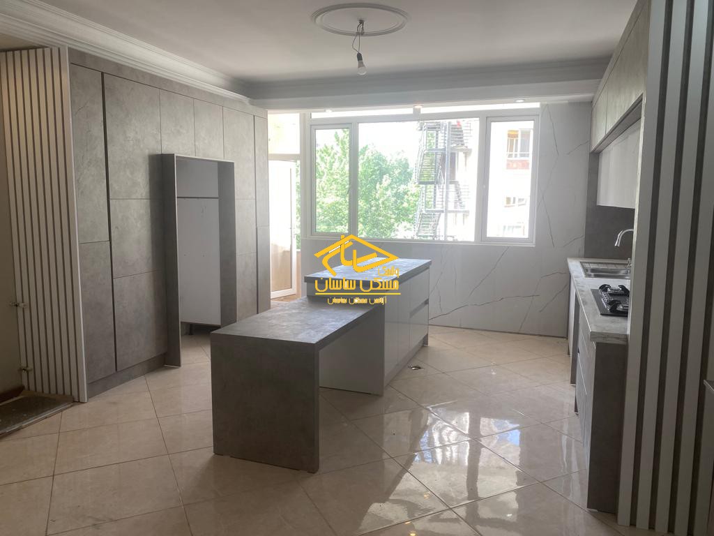 خريد آپارتمان در اوين ١١٢ متر ٢ خواب ٢ پاركينگ بازسازي شده طبقات بالا خوش نقشه در خيابان اعرابي