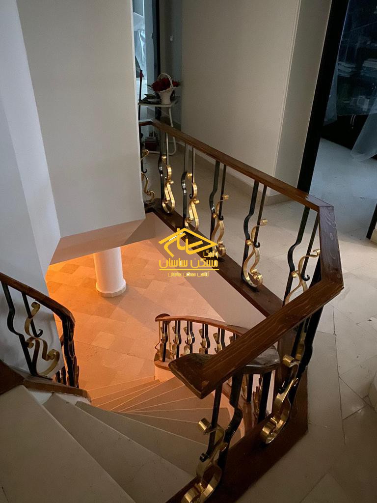 اجاره ويلا در اوين ٤٨٠ متر دوبلكس بازسازي شده خوش نقشه دسترسي عالي در خيابان هشترودي