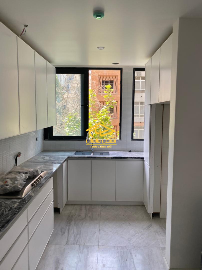 اجاره آپارتمان در محموديه ١٣٠ متر ٢ خواب ٢ پاركينگ فول امكانات نوساز خوش نقشه دسترسي عالي