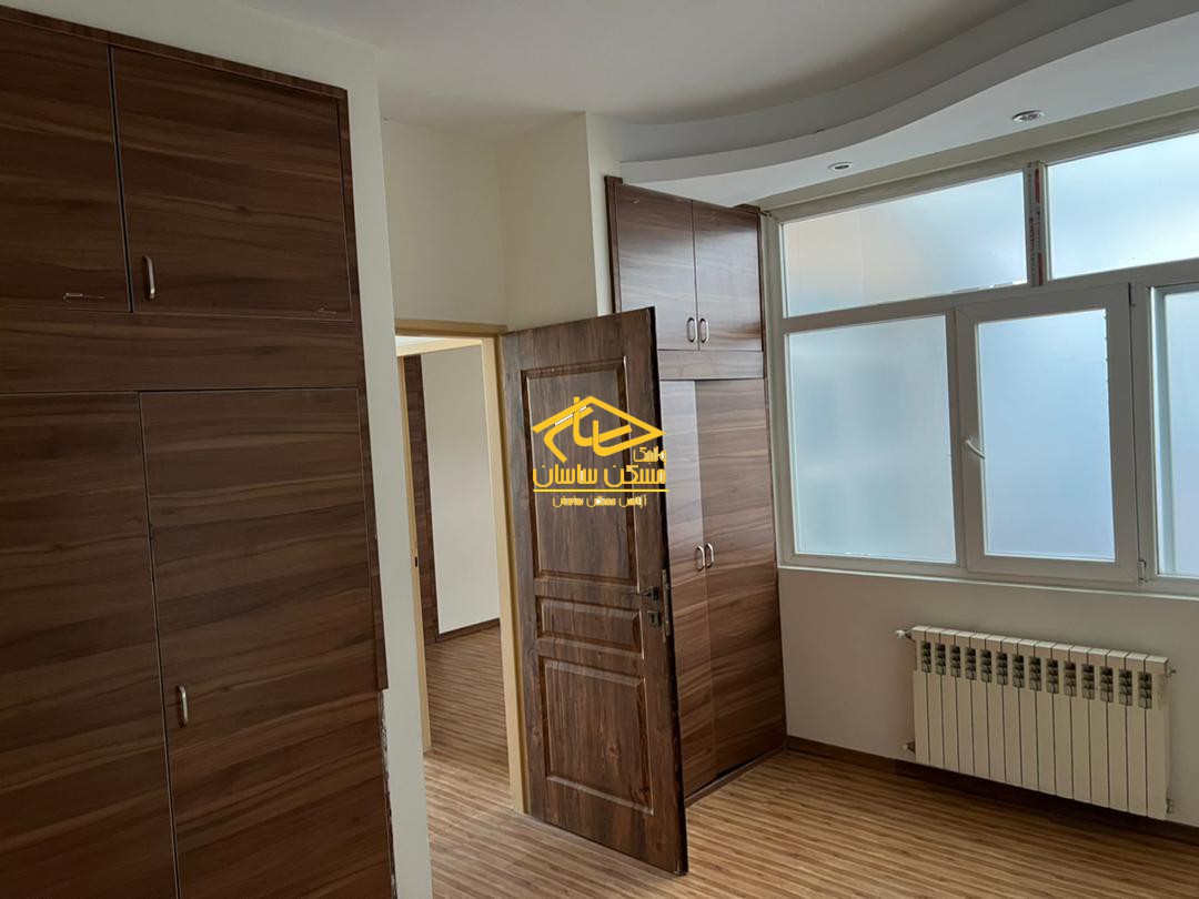 اجاره آپارتمان در اوين ٩٠ متر ٢ خواب خوش نقشه بسيار تميز دسترسي عالي