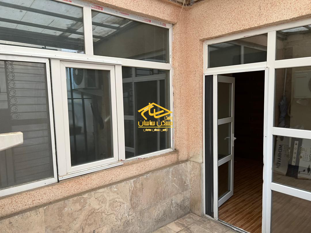 اجاره آپارتمان در اوين ٩٠ متر ٢ خواب خوش نقشه بسيار تميز دسترسي عالي