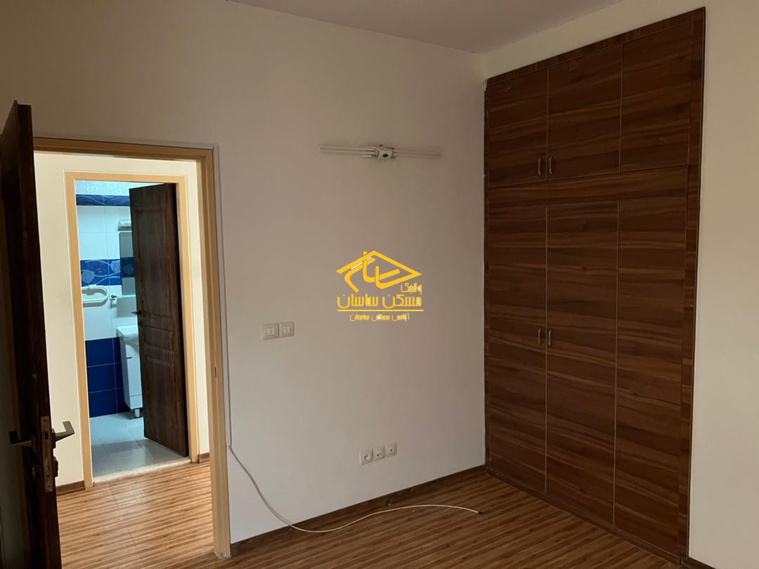 اجاره آپارتمان در اوين ٩٠ متر ٢ خواب خوش نقشه بسيار تميز دسترسي عالي