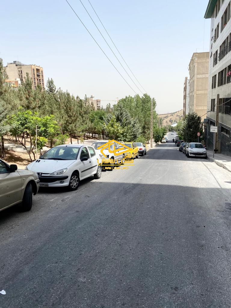 خريد آپارتمان در دركه ١٠٠ متر ٢ خواب خوش نقشه نوساز فول امكانات در خيابان كوهسار