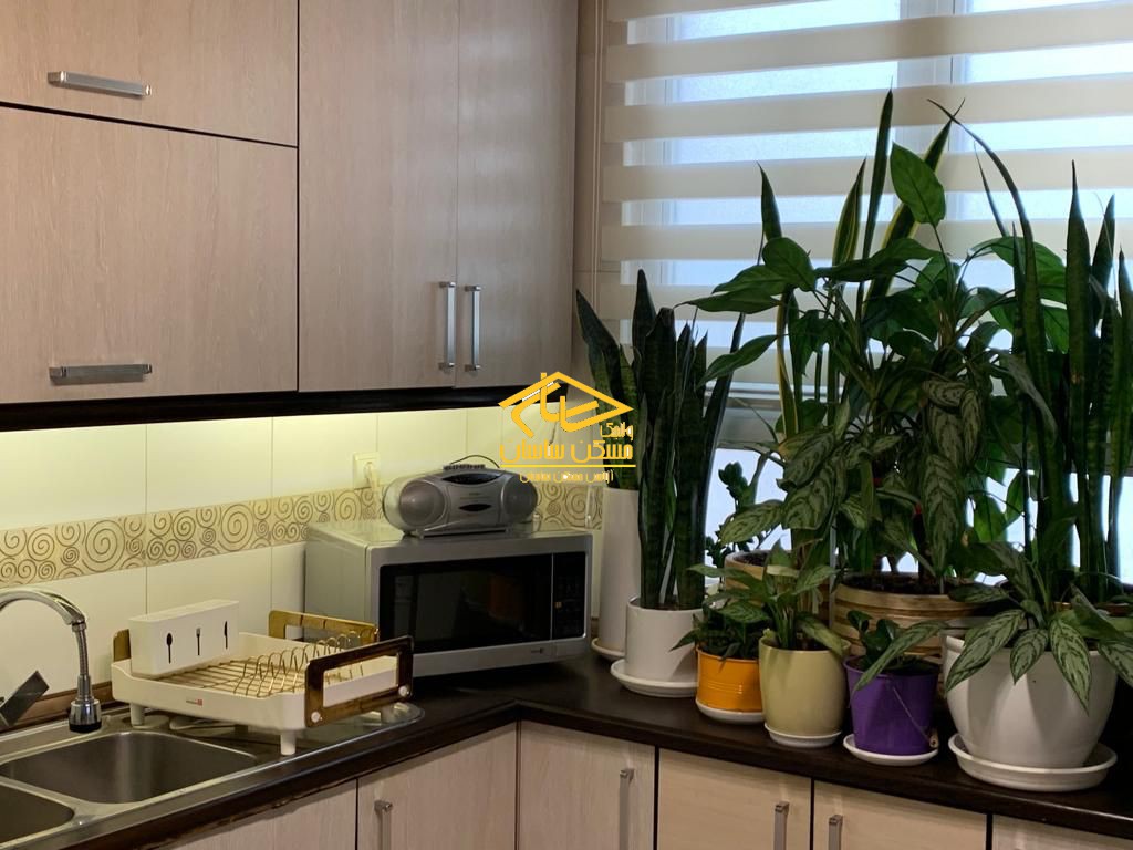 خريد آپارتمان در دركه ٩٨ متر ٢ خواب خوش نقشه بسيار تميز طبقات بالا ويو بي نظير در خيابان احمدپور