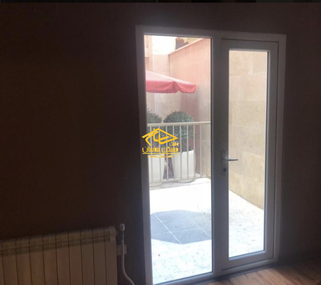 خريد آپارتمان در دركه ١٤٩ متر ٣ خواب خوش نقشه بسيار تميز فول امكانات ويو بي نظير در ساختمان نيلوفر