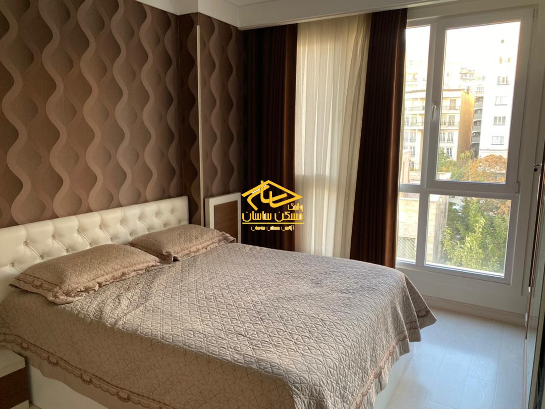 اجاره آپارتمان در اوين ١٠٧ متر ٢ خواب خوش نقشه طبقات بالا ٢ پاركينگ فول امكانات دسترسي عالي در برج سورنا