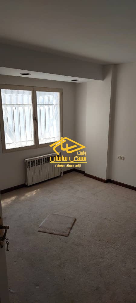 اجاره آپارتمان در محموديه ١٩٠ متر ٣ خواب بسيار تميز حياط مشجر دسترسي عالي در خيابان مقدس اردبيلي