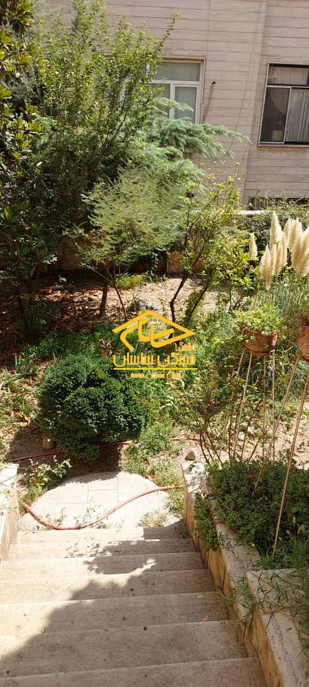 اجاره آپارتمان در محموديه ١٩٠ متر ٣ خواب بسيار تميز حياط مشجر دسترسي عالي در خيابان مقدس اردبيلي