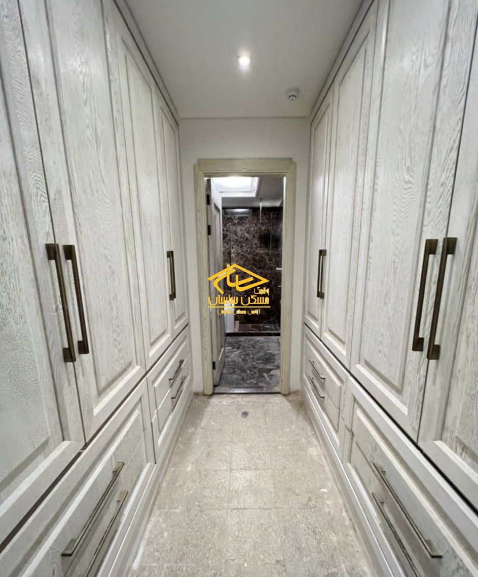 رهن آپارتمان در محموديه ٣٦٨ متر ٤ خواب ٣ پاركينگ خوش نقشه دسترسي عالي فول امكانات در برج باغ بيتا