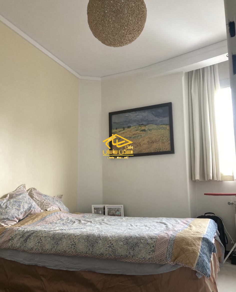 خريد آپارتمان در دركه ١٠٧ متر ٢ خواب خوش نقشه طبقات بالا ويو بي نظير بسيار تميز دسترسي عالي در ساختمان فانوس