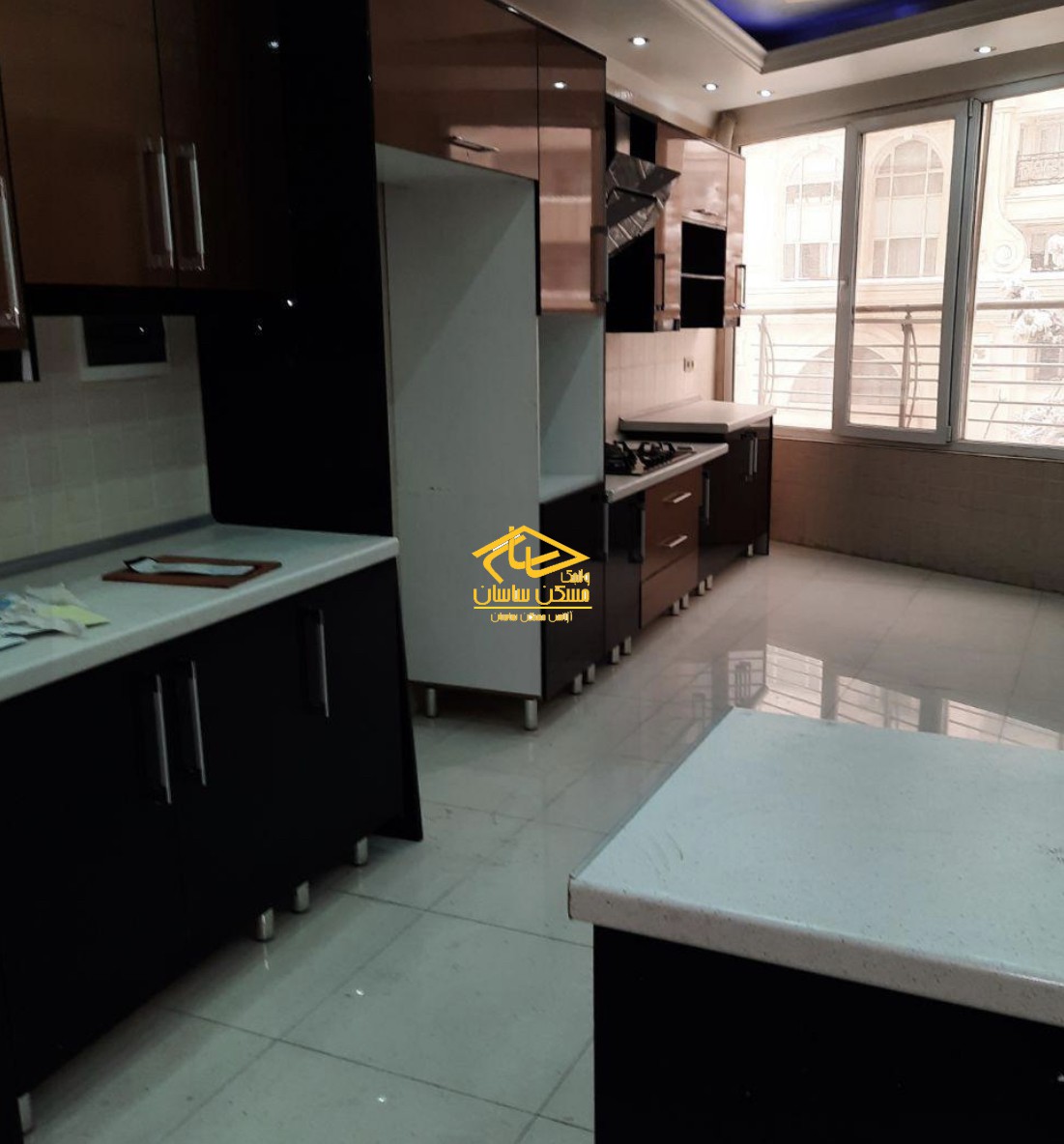 اجاره آپارتمان در اوين ١٦٠ متر ٢ خواب خوش نقشه فول امكانات دسترسي عالي در خيابان كيوان