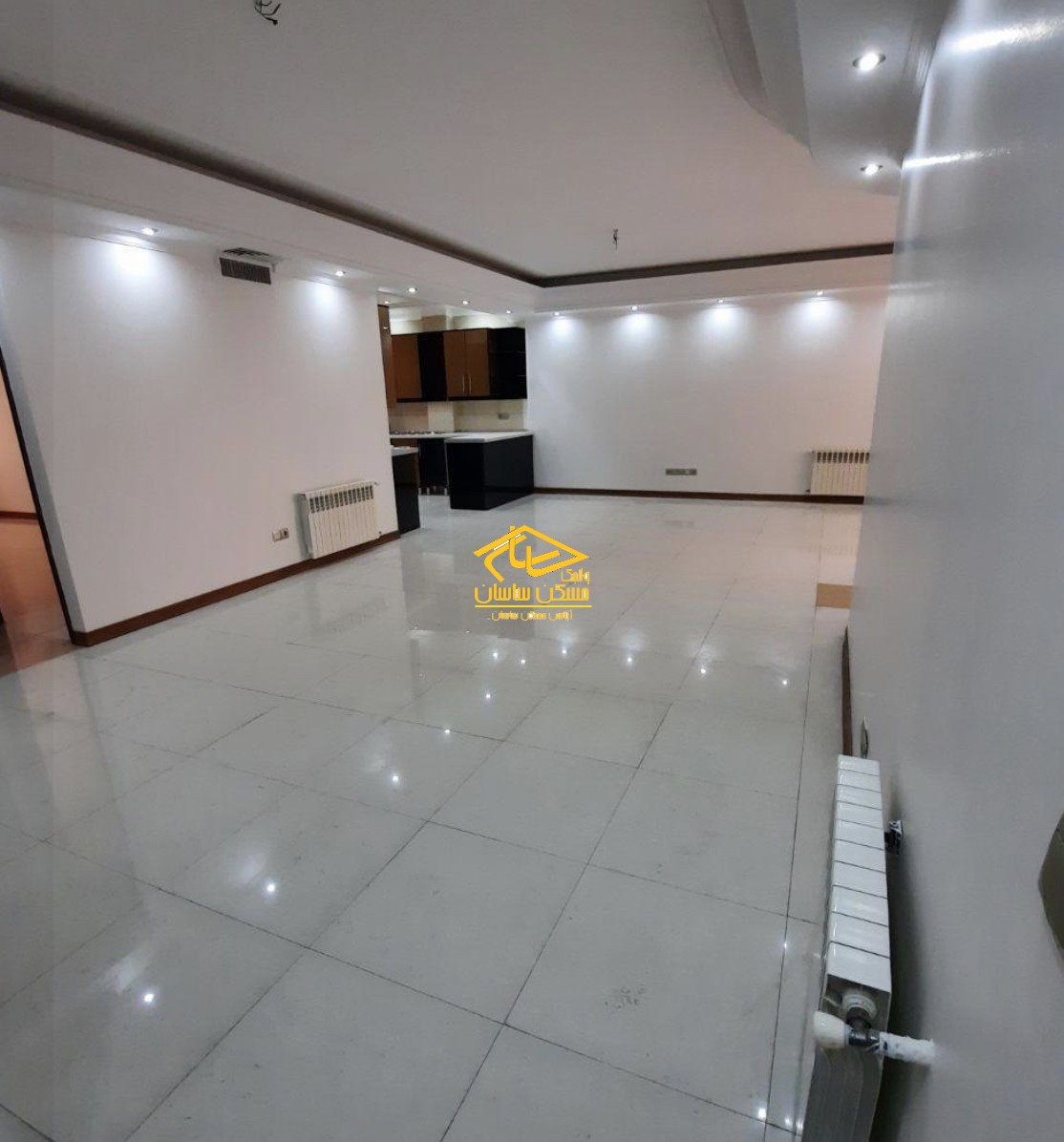 اجاره آپارتمان در اوين ١٦٠ متر ٢ خواب خوش نقشه فول امكانات دسترسي عالي در خيابان كيوان