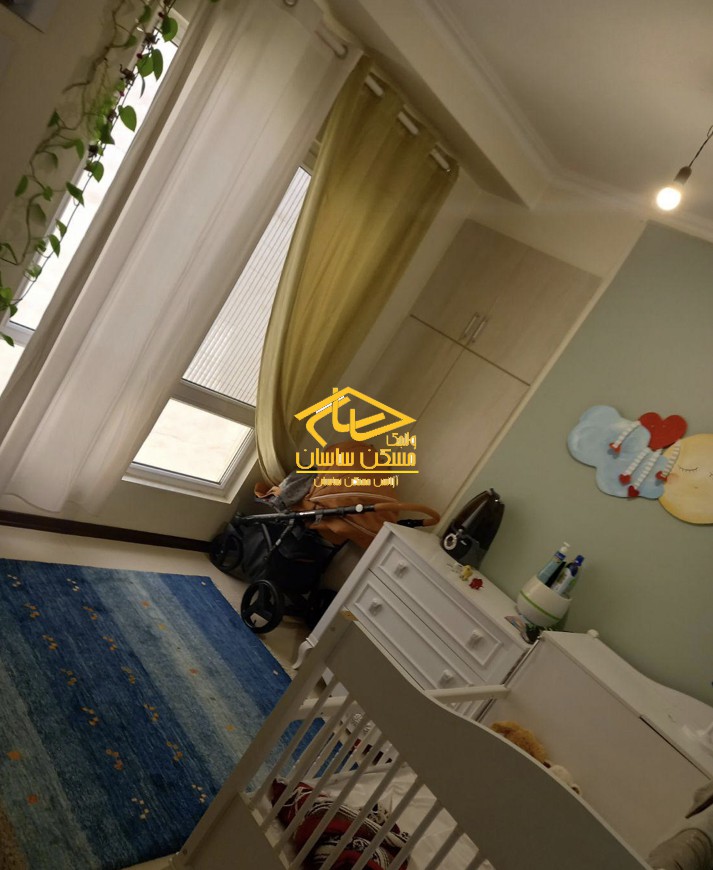 خريد آپارتمان در دركه ١٥٧ متر ٣ خواب بازسازي شده شيك و تراس قابل چيدمان دسترسي عالي خوش نقشه در ساختمان اركيده