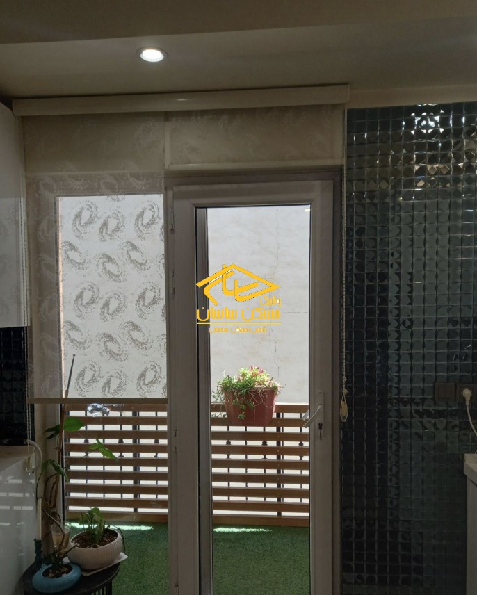 خريد آپارتمان در دركه ١٥٧ متر ٣ خواب بازسازي شده شيك و تراس قابل چيدمان دسترسي عالي خوش نقشه در ساختمان اركيده