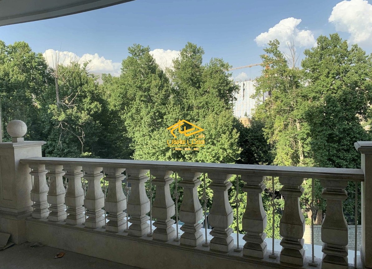 اجاره آپارتمان در الهيه ٤٠٠ متر ٤ خواب مستر ٣ پاركينگ ٢ تراس نوساز  قابل چيدمان تكواحدي فول امكانات دسترسي عالي در خيابان اكبري