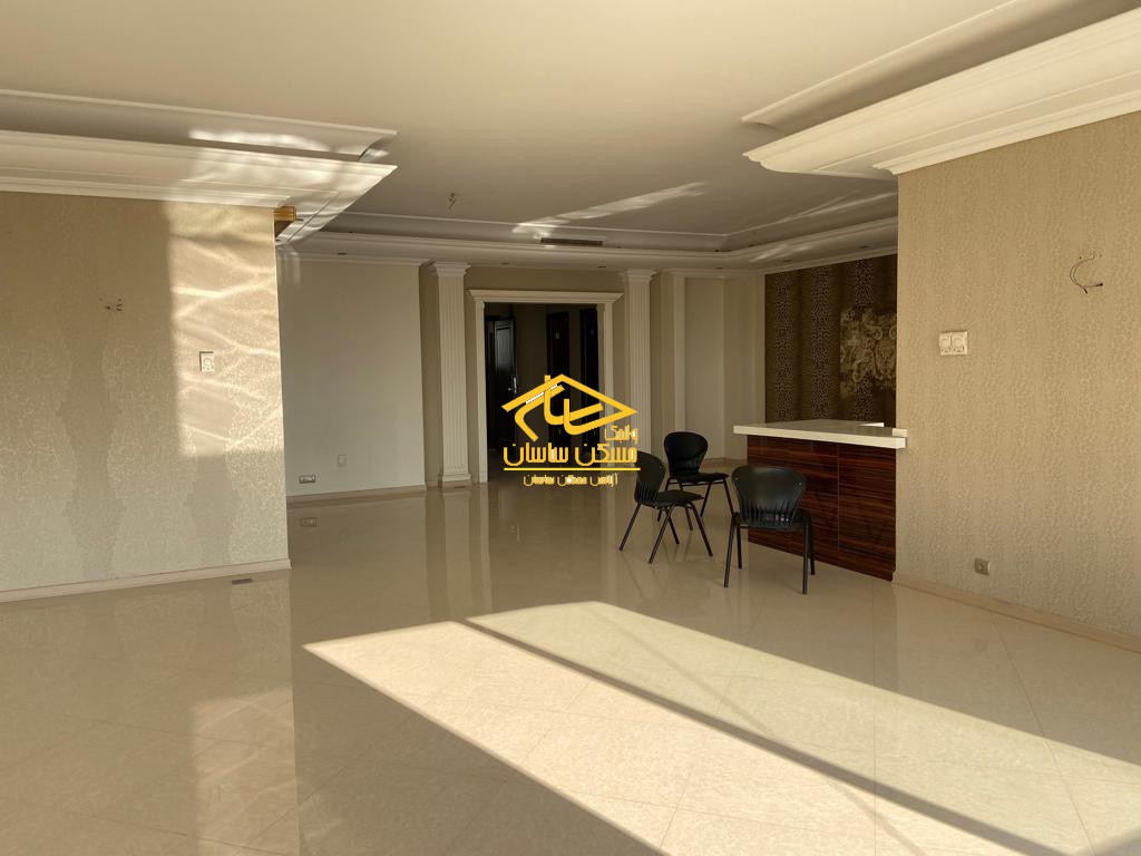 اجاره آپارتمان 200 متری 3 خواب خوش نقشه تکواحدی ویو بی نظیر کوهستان آشپزخانه فرنیش بوش طبقات بالا در جمشیدیه