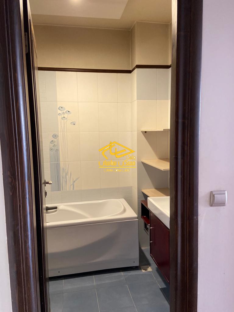 اجاره آپارتمان 200 متری 3 خواب خوش نقشه تکواحدی ویو بی نظیر کوهستان آشپزخانه فرنیش بوش طبقات بالا در جمشیدیه