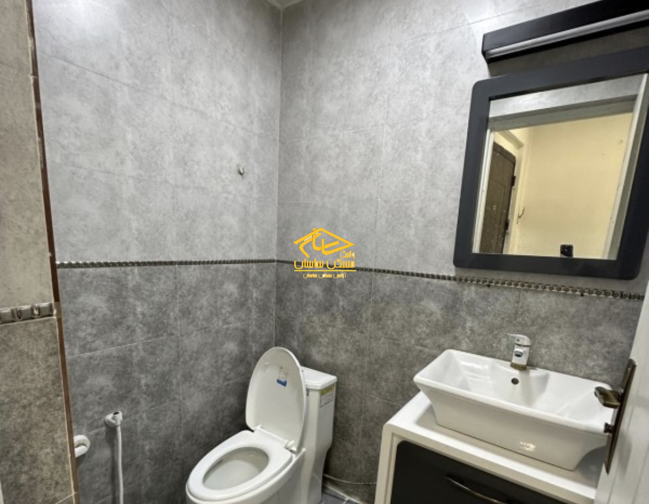 خريد آپارتمان در اوين ١٠٠ متر ٣ خواب خوش نقشه نوساز دسترسي عالي در خيابان اعرابي