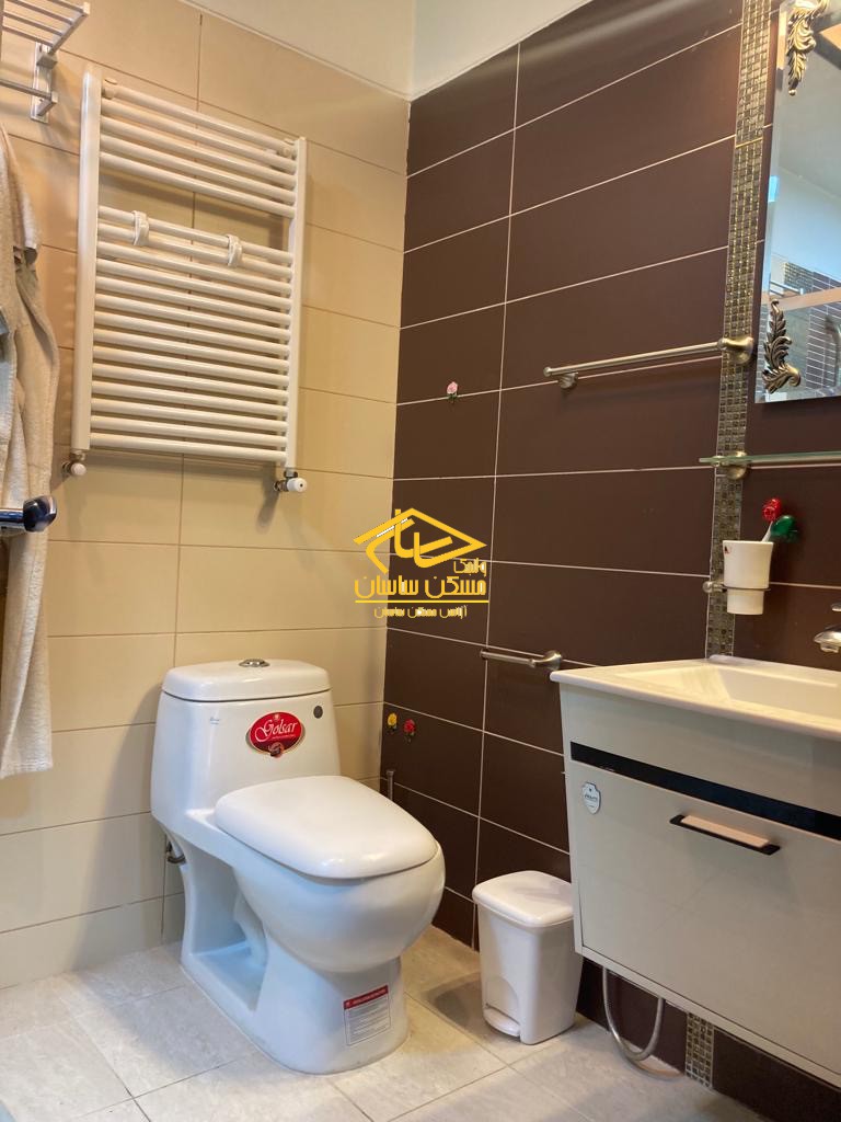 خريد آپارتمان در دركه ١٣٨ متر ٣ خواب خوش نقشه بسيار شيك و تميز ١ خواب مستر ٢ پاركينگ در خيابان سيزده چنار