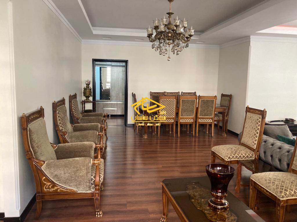 خريد آپارتمان در دركه ١٣٨ متر ٣ خواب خوش نقشه بسيار شيك و تميز ١ خواب مستر ٢ پاركينگ در خيابان سيزده چنار