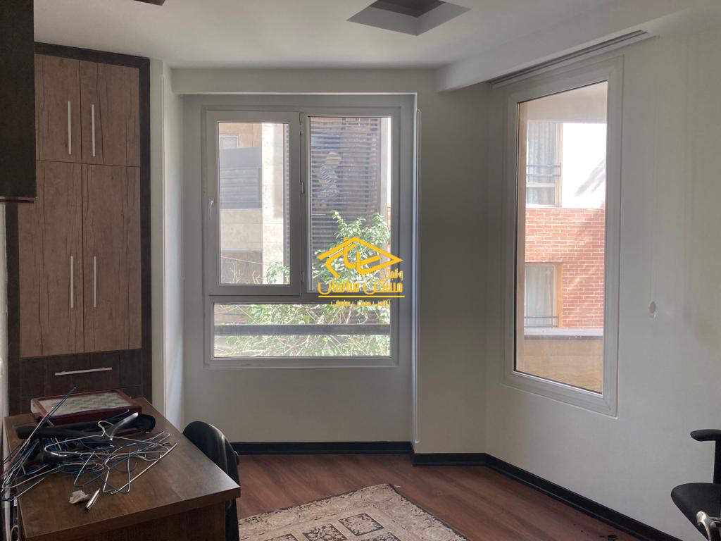 خريد آپارتمان در دركه ١٣٨ متر ٣ خواب خوش نقشه بسيار شيك و تميز ١ خواب مستر ٢ پاركينگ در خيابان سيزده چنار