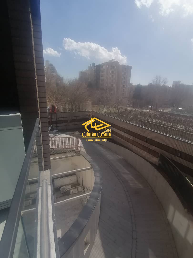 اجاره آپارتمان ٢٠٠ متري نوساز در محموديه