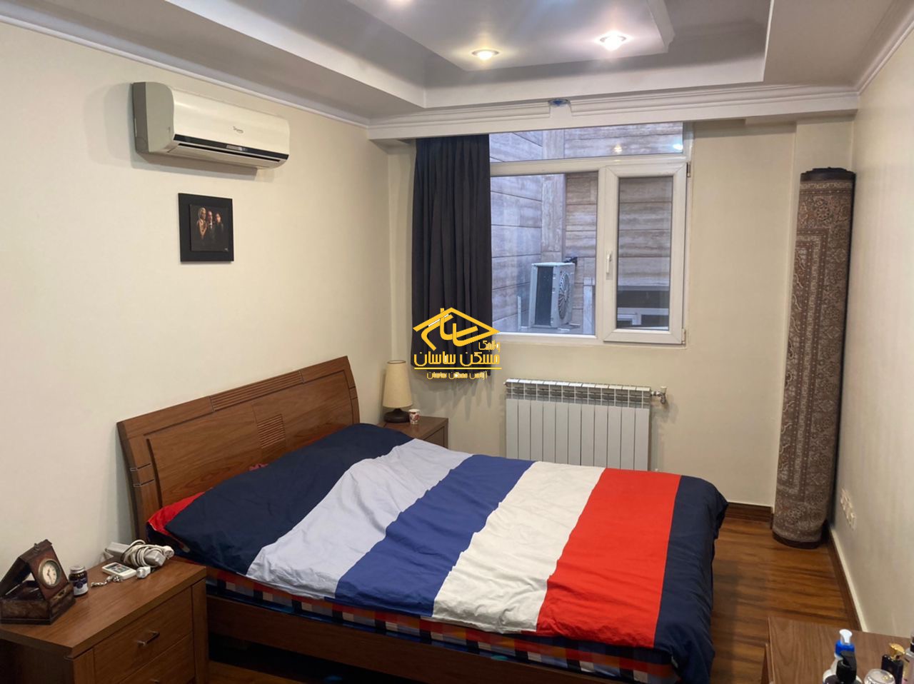 خريد آپارتمان در اوين ١٥٠ متر ٣ خواب ٢ خواب مستر بازسازي شده دسترسي عالي در خيابان اعرابي