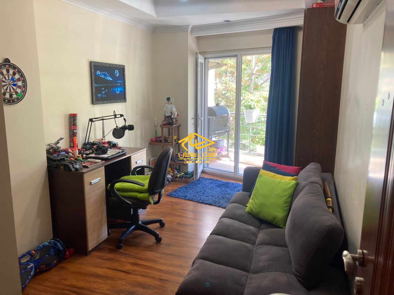 خريد آپارتمان در اوين ١٥٠ متر ٣ خواب ٢ خواب مستر بازسازي شده دسترسي عالي در خيابان اعرابي