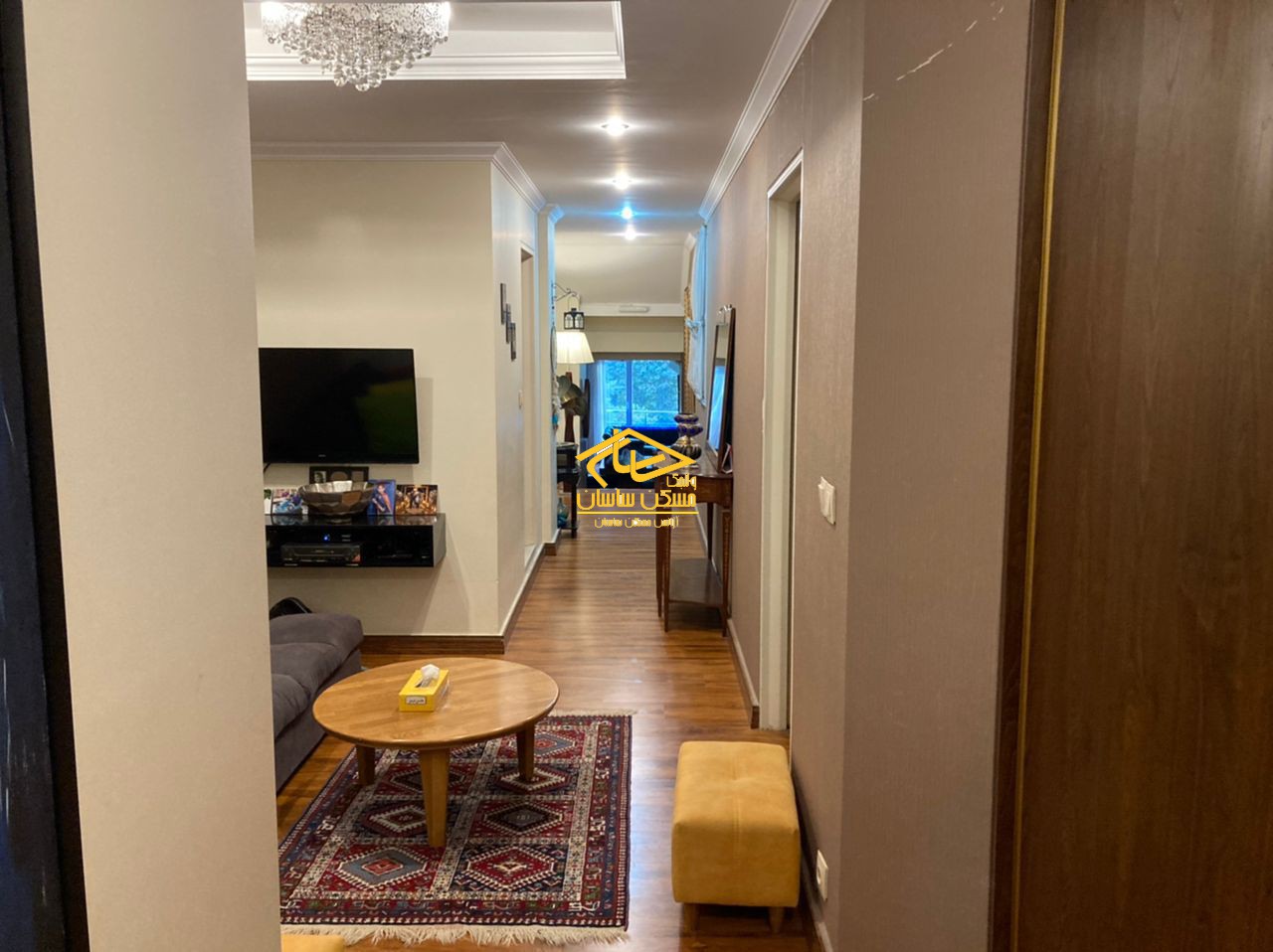 خريد آپارتمان در اوين ١٥٠ متر ٣ خواب ٢ خواب مستر بازسازي شده دسترسي عالي در خيابان اعرابي