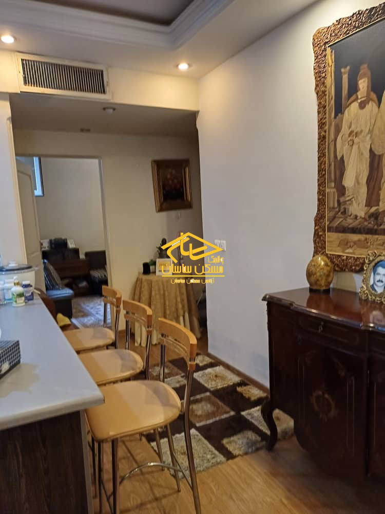 خريد آپارتمان در اوين ٩٤ متر ٢ خواب 2 پاركينگ خوش نقشه طبقات بالا دسترسي عالي بسيار تميز در خيابان باغستان