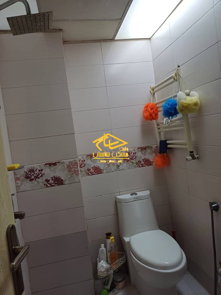 خريد آپارتمان در اوين ٩٤ متر ٢ خواب 2 پاركينگ خوش نقشه طبقات بالا دسترسي عالي بسيار تميز در خيابان باغستان