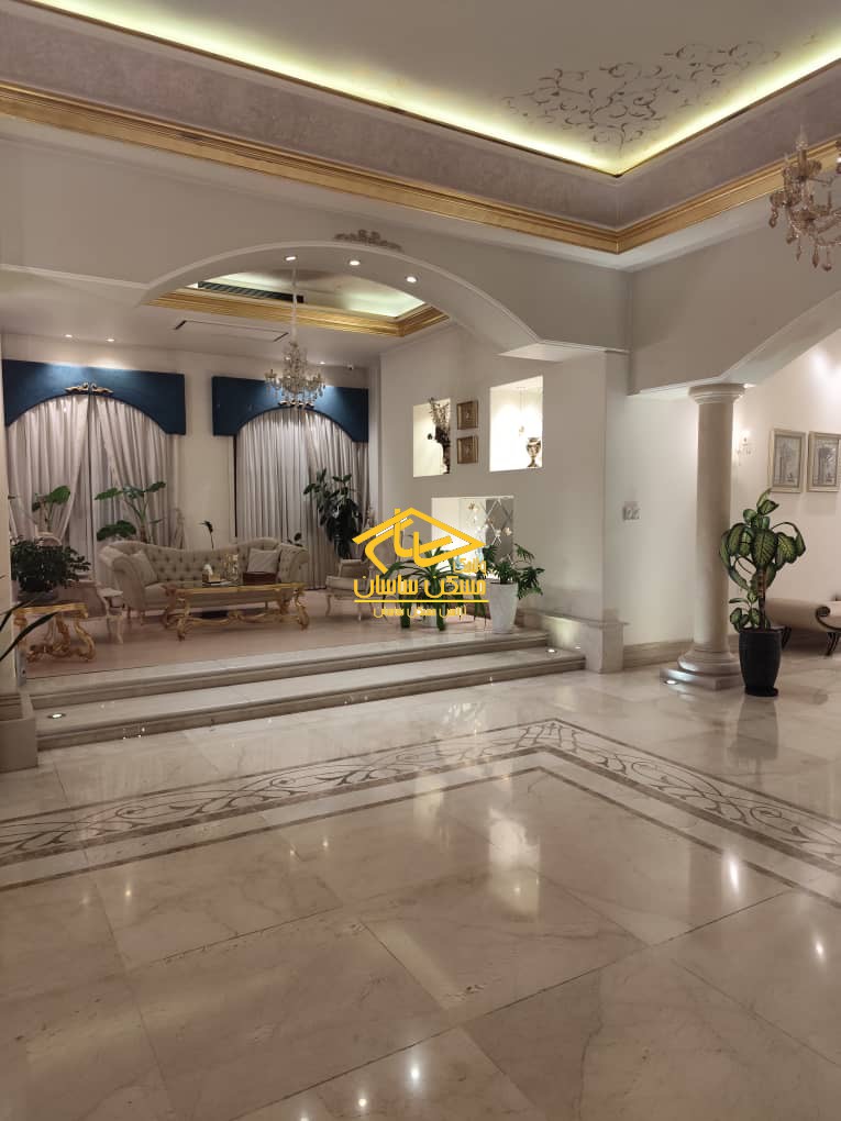 خريد آپارتمان در اوين ١٤٥ متر ٣ خواب خوش نقشه طبقات بالا ويو بي نظير تراس قابل چيدمان در برج سورنا