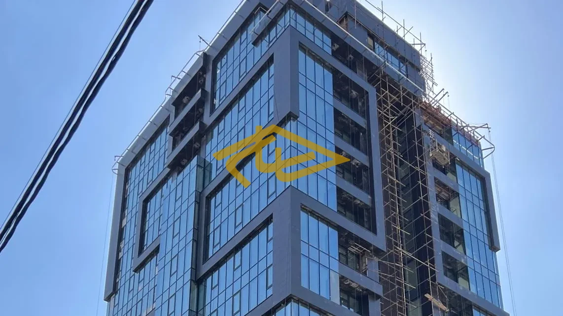 اجاره مغازه لوکس در ولنجک | ۱۵۰ و ۱۹۷ متری با ویترین عالی در معبر پررفت‌و‌آمد | املاک ساسان ولنجک