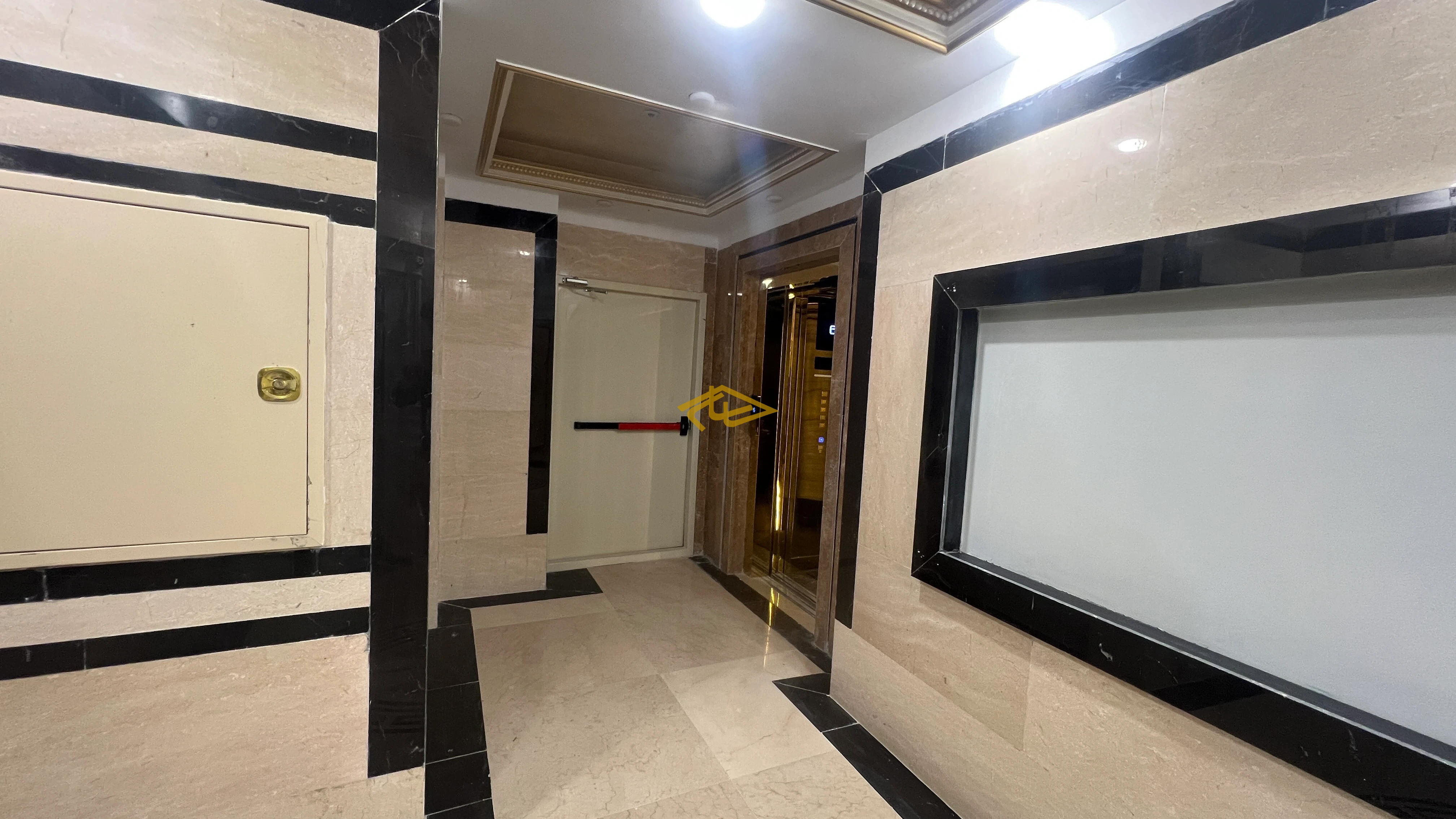 خرید آپارتمان ۱۲۵ متری در ولنجک | دو خواب، فول‌امکانات، قیمت عالی