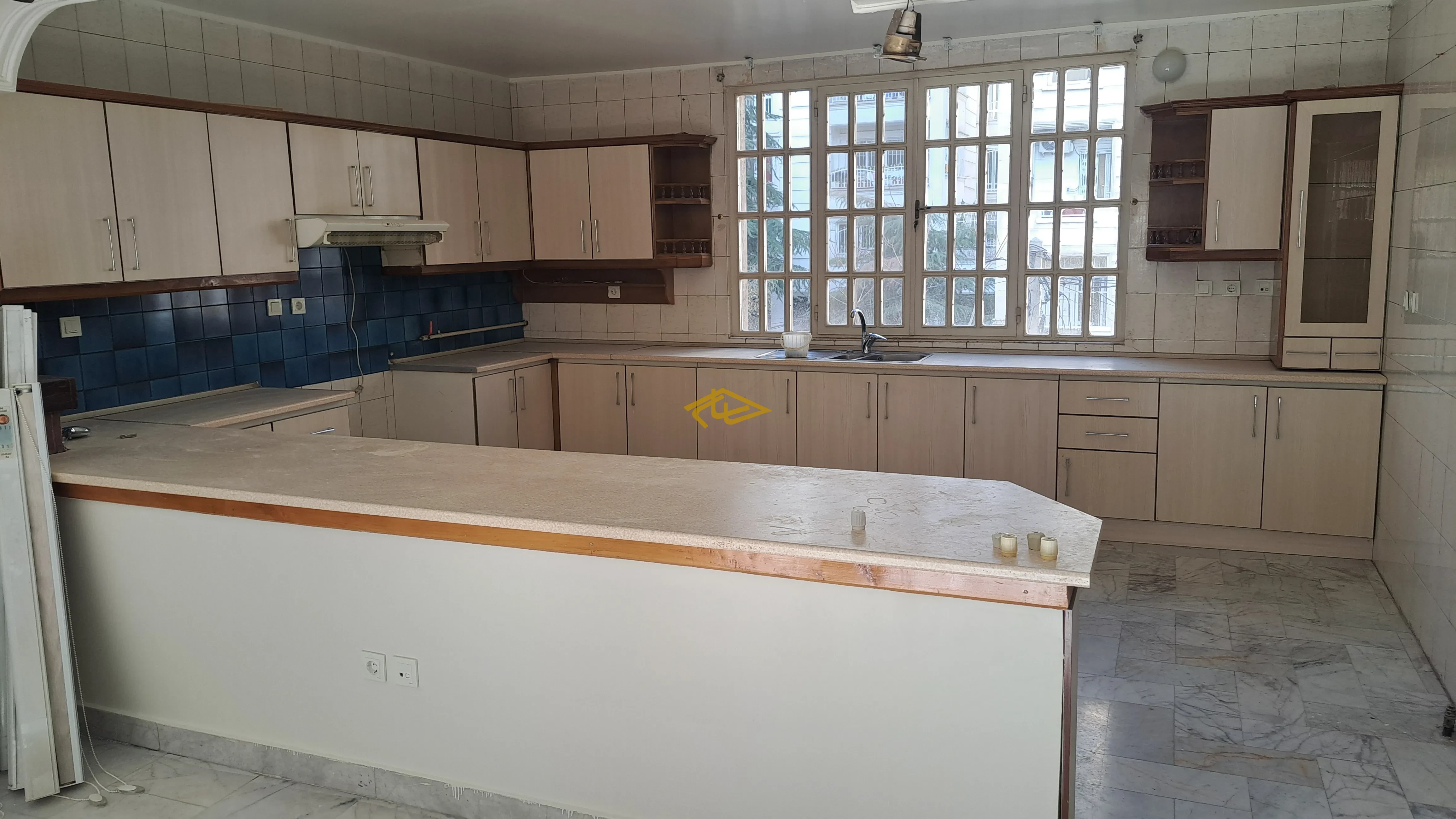 اجاره آپارتمان ۱۷۵ متری ۳ خوابه (یک خواب مستر) در ولنجک خیابان ۱۹ | پارکینگ، انباری و نگهبان مقیم