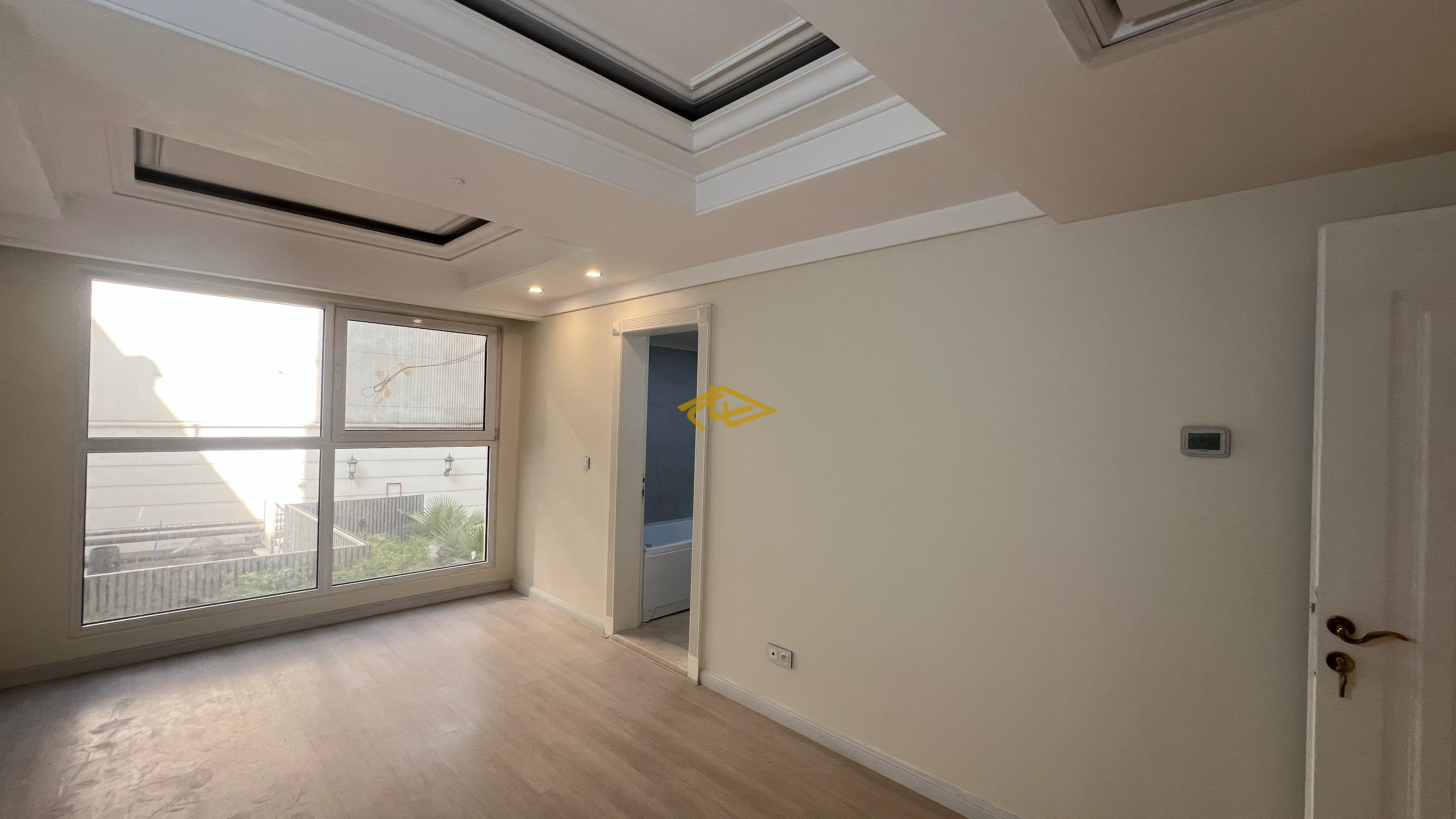 اجاره و رهن آپارتمان ۴۳۰ متری | سپیدکوه زعفرانیه