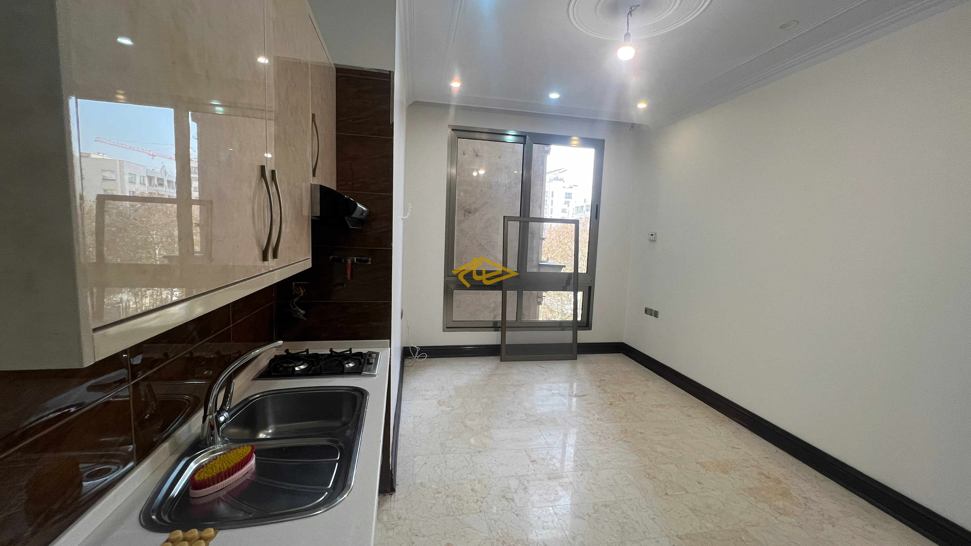 اجاره آپارتمان در زعفرانیه | ۳۳۰ متر، ۳ خواب مستر + سوئیت مهمان
