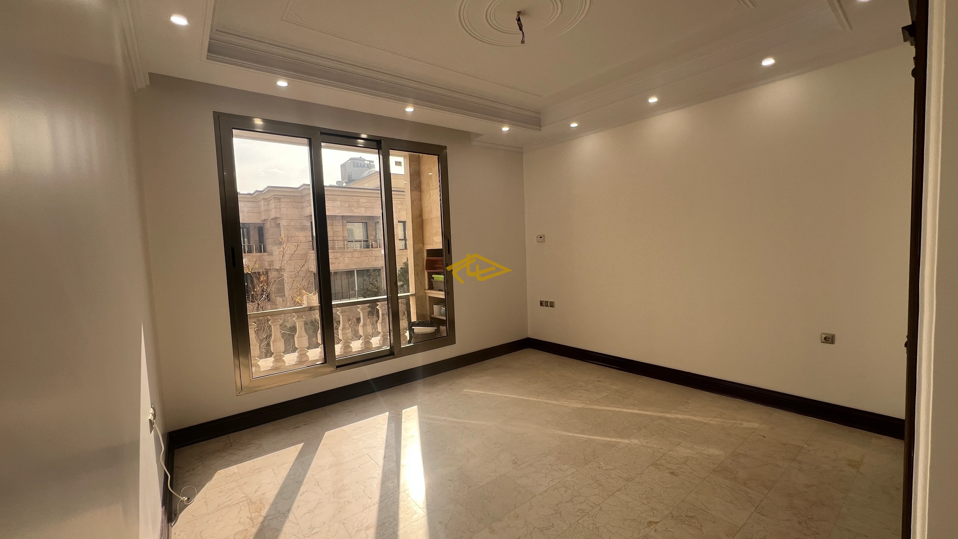 اجاره آپارتمان در زعفرانیه | ۳۳۰ متر، ۳ خواب مستر + سوئیت مهمان