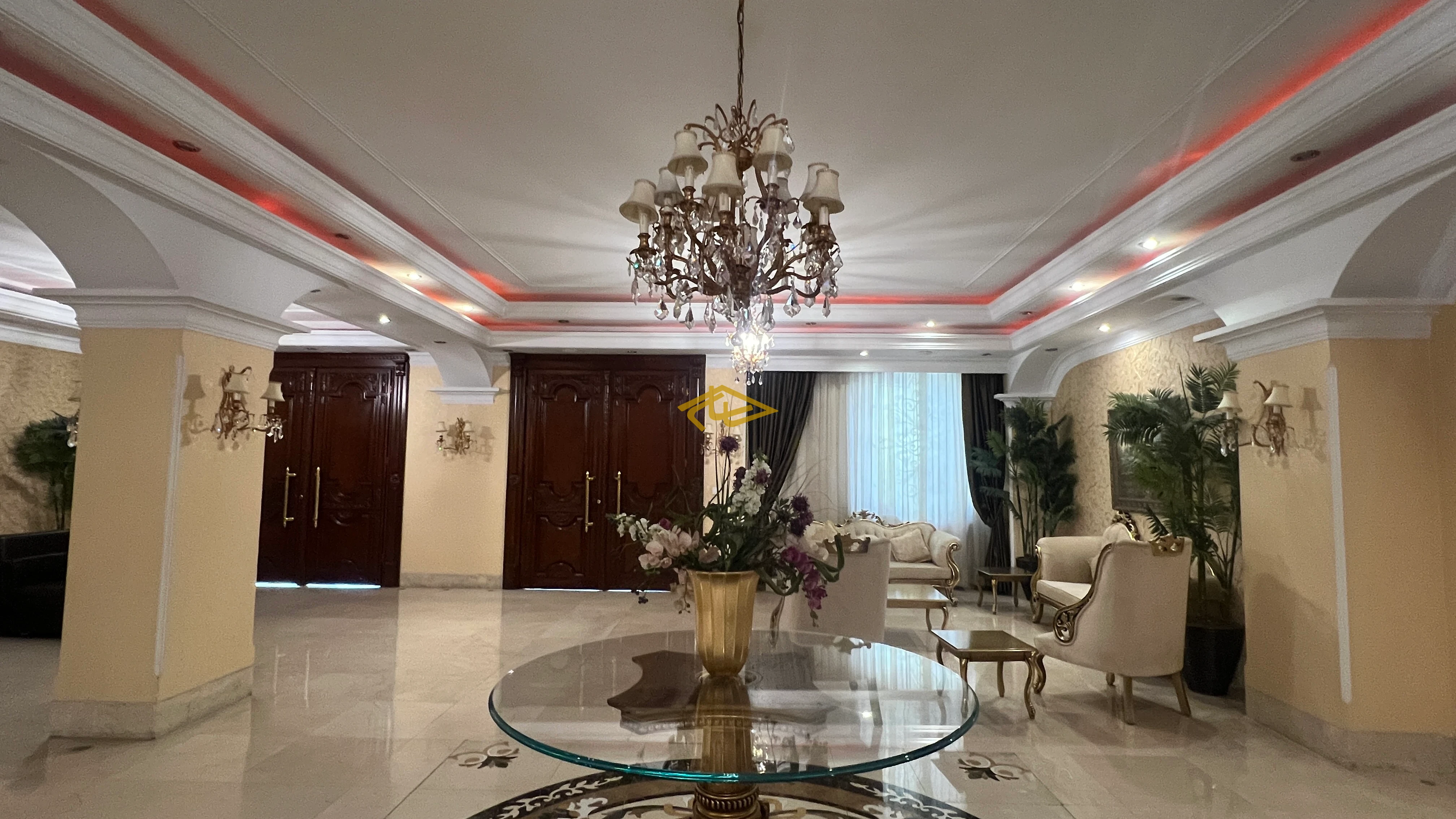 اجاره آپارتمان در زعفرانیه | ۳۳۰ متر، ۳ خواب مستر + سوئیت مهمان