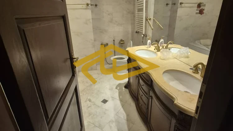 فروش آپارتمان 330 متری در زردکوه زعفرانیه