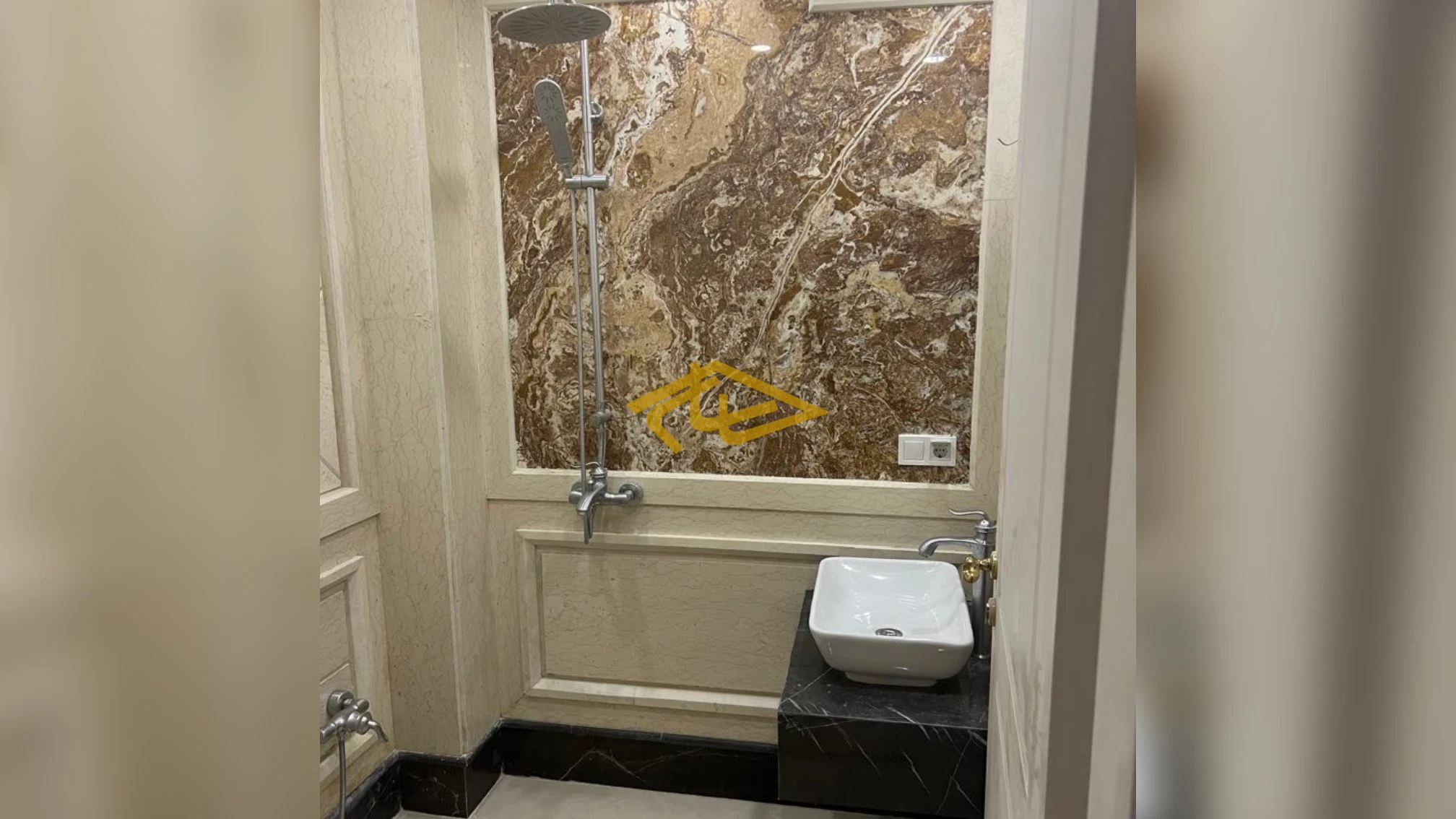 اجاره آپارتمان ۱۰۵ متری فول امکانات در ولنجک | ۲ خواب مستر | مشاعات لوکس + روف گاردن