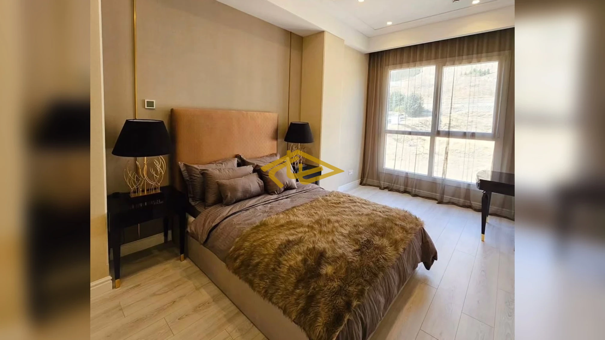 خرید آپارتمان در برج فاطیما ولنجک