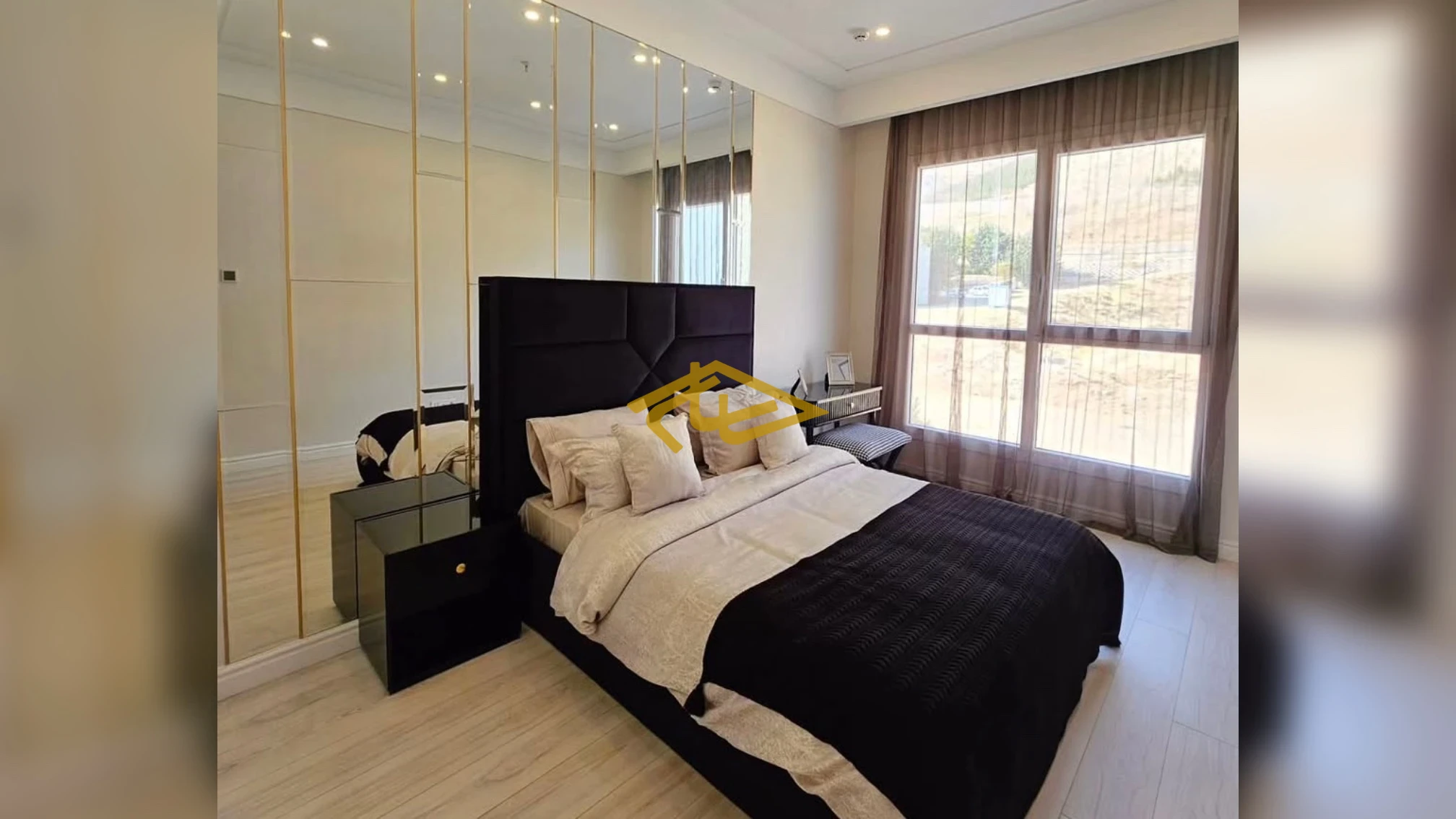 خرید آپارتمان در برج فاطیما ولنجک