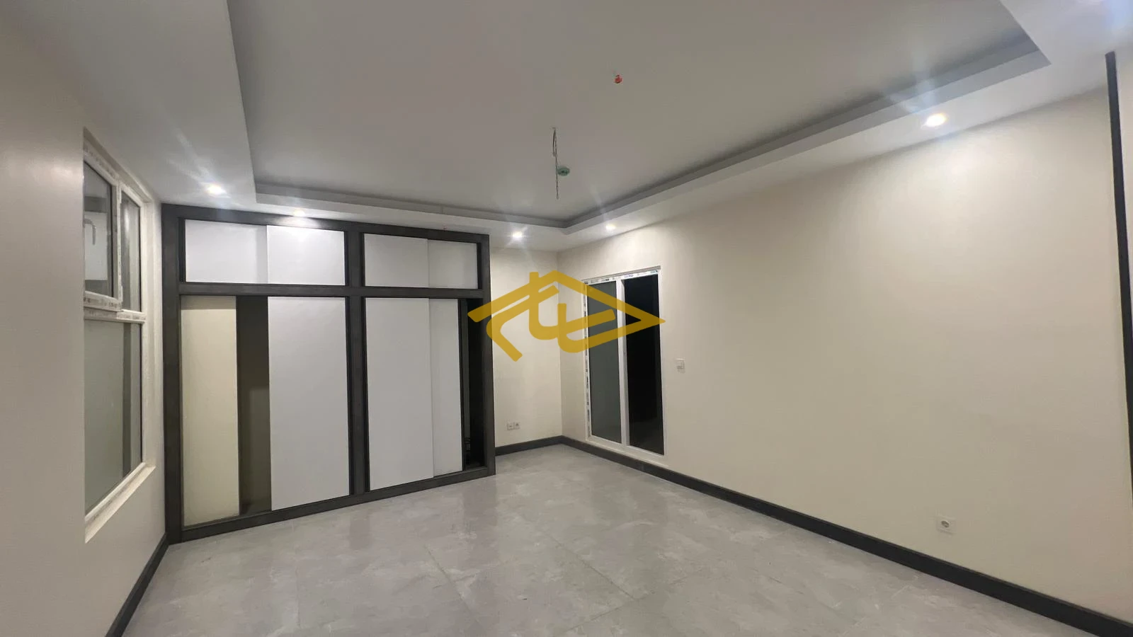 خرید آپارتمان نوساز در ولنجک تهران | 160 متر سه خواب