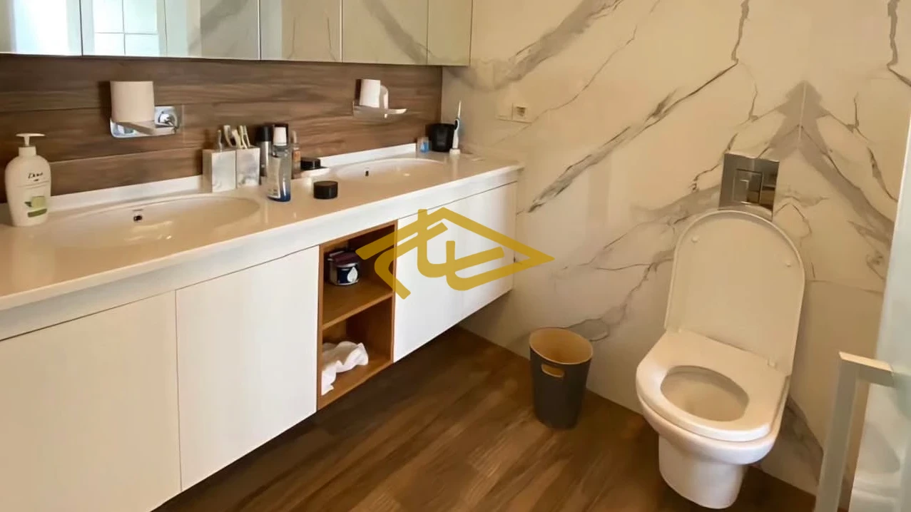 پنت‌هاوس تریبلکس خاص با ویو ابدی در ولنجک